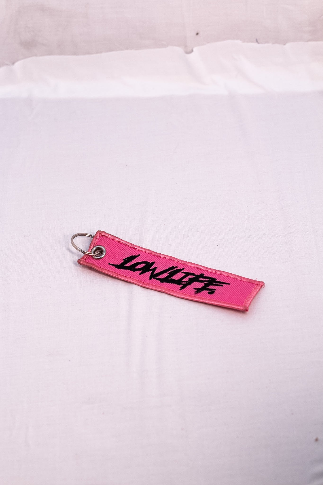 Lowlife flight tag